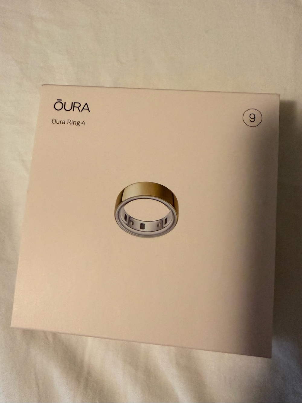 Oura Gold Smart Ring (Oura Ring 4) size 9